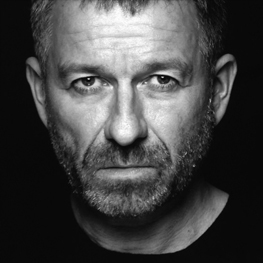 Sean Pertwee