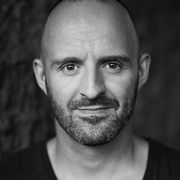 Tom Andrews