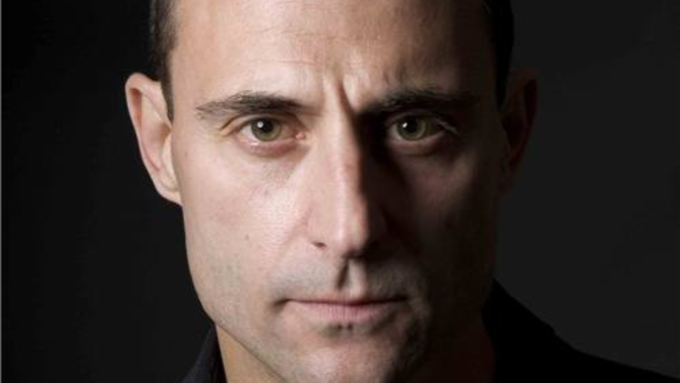 Mark Strong wins Best Actor at Olivier Awards 2015