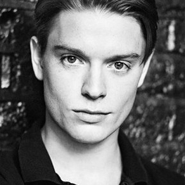 Freddie Fox