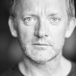 Douglas Henshall: 'Nobody needs to see me do stunts!