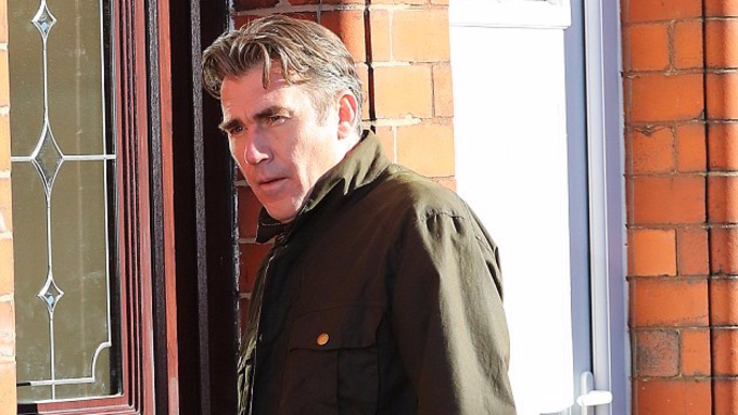 Ian Kelsey films last few scenes of Corrie